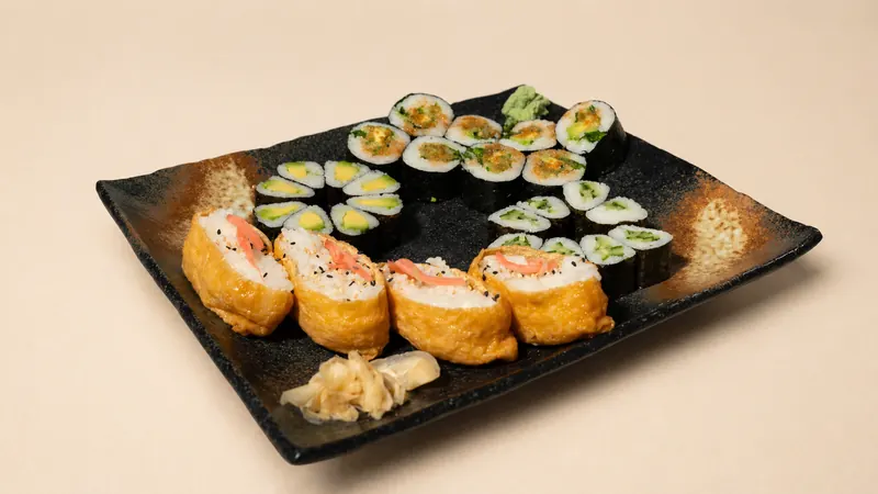Veggie Set — Yasai, Avocado Hosomaki, Cucumber Hosomaki, Inari Nigiri (4pcs)