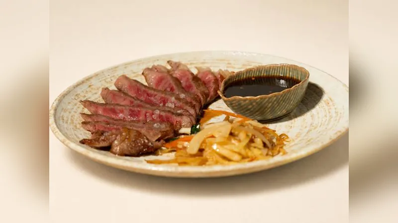 Wagyu Steak — Vegetables, teriyaki sauce, Wagyu steak 130g